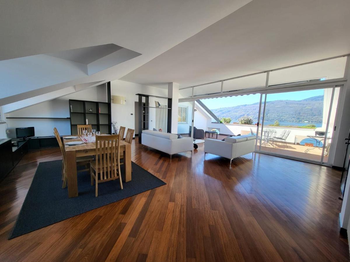 Attico Dei Castelli Apartment Verbania Exterior photo